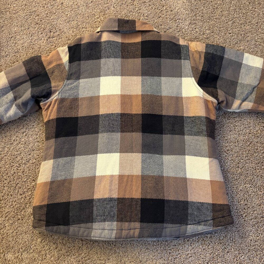 Black Rivet Quilted Shacket - Picture 3 of 11